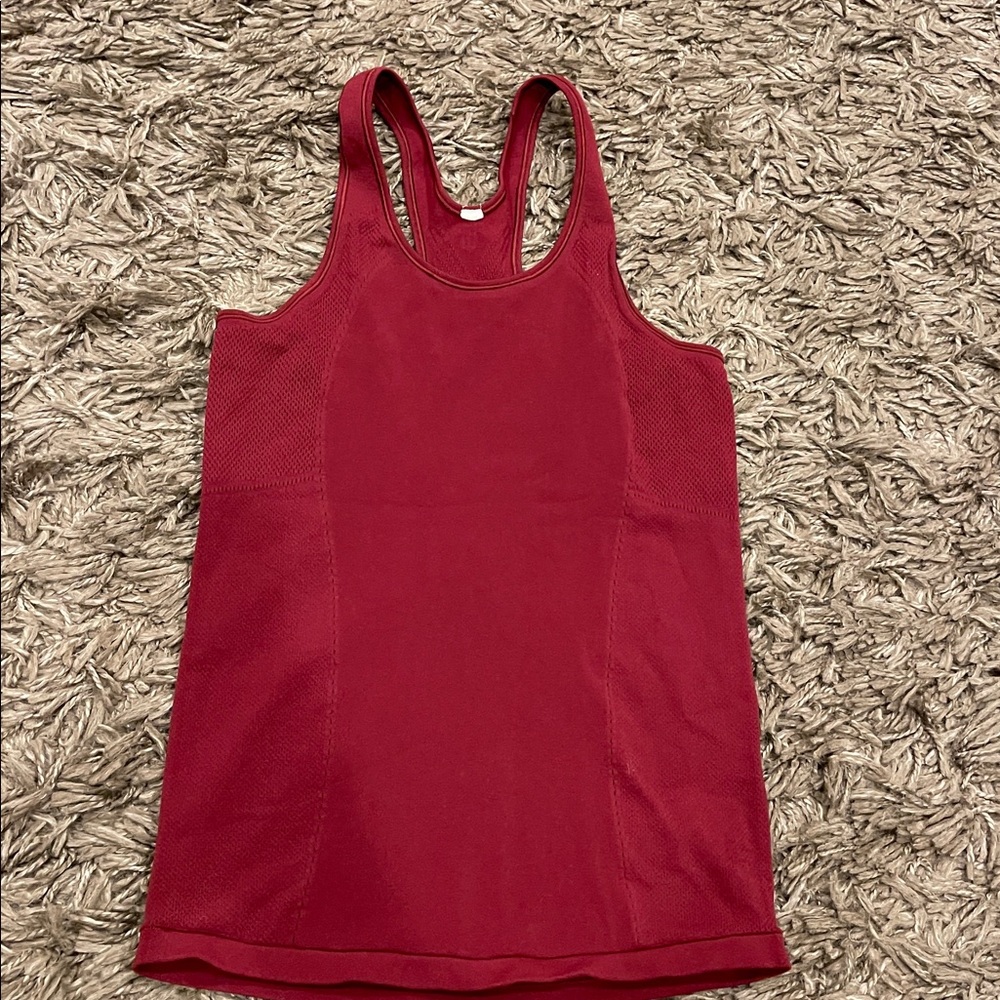 Lululemon Reveal Racerback
Deep Rouge Size 6 - Picture 5 of 8